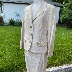 Rickie Freeman Teri Jon cream beige Gold Buttons Vintage Silk Skirt Suit Jacket